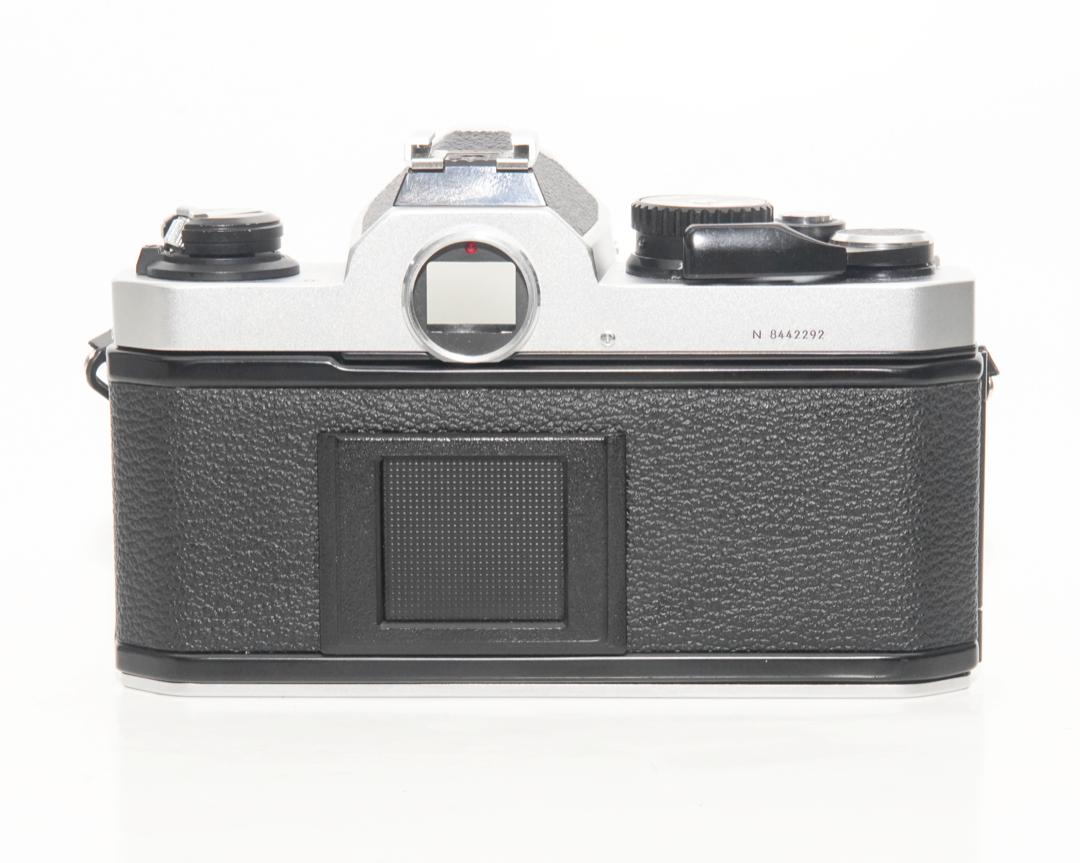 Nikon New FM2 カメラボディ  一眼レフカメラ 露出計内蔵の画像