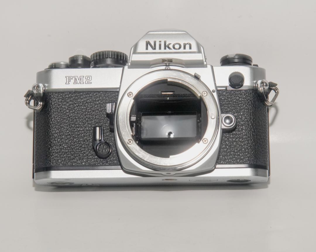 Nikon New FM2 カメラボディ  一眼レフカメラ 露出計内蔵の画像