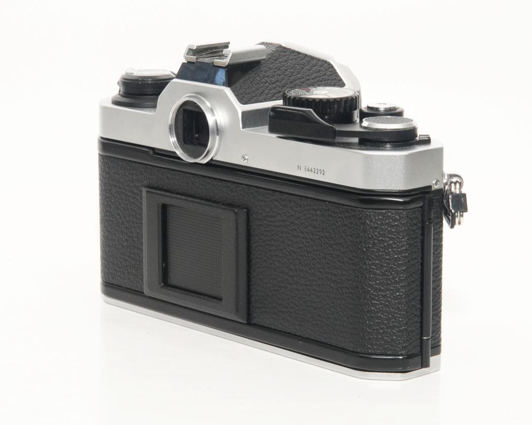Nikon New FM2 カメラボディ  一眼レフカメラ 露出計内蔵の画像