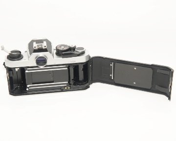Nikon New FM2 カメラボディ  一眼レフカメラ 露出計内蔵の画像