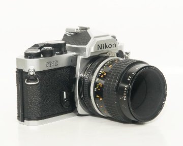 Nikon New FM2 カメラボディ  一眼レフカメラ 露出計内蔵の画像