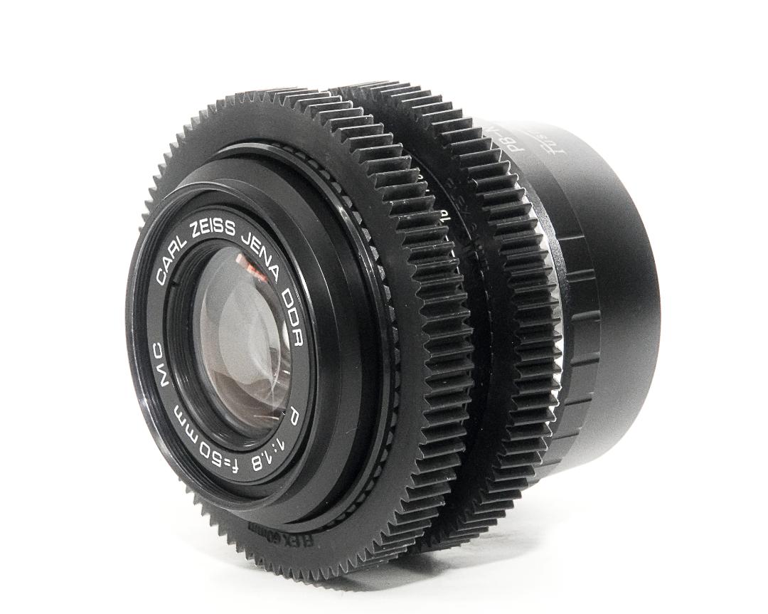 50/1.8  MC P (Pancolar)  Carl Zeiss Jena DDR シネ、ムービー用レンズ改装レンズ,　プラクチカBマウント → Sony E マウント用アダプター付 の画像