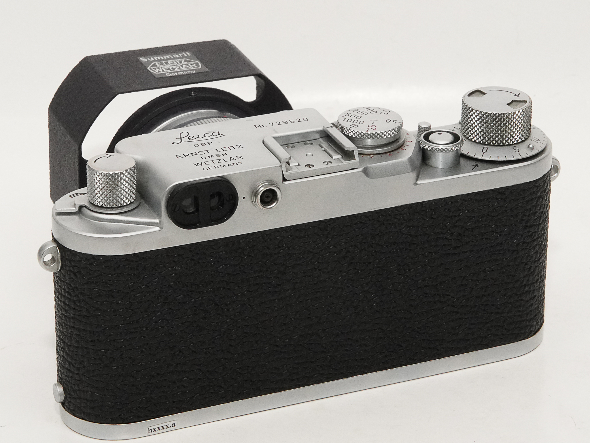 50mm F1.5 Summarit  Sn801091 ライカスクリュー(L39)用  専用純正フィルター・前後キャップ付、フード付(他社製)の画像