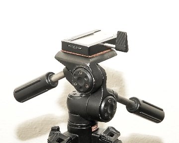 Velbon Carmagne  ベルボン カルマーニュ G5400  4段式 三脚　3way 雲台 搭載　カーボン&マグネシウム製の画像