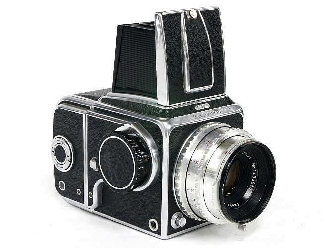 Hasselblad 1000F カメラ フォーカルプレンシャッター付 (B～1/1000) 80/2.8 Tessar 付 (Carl Zeiss) 12枚撮りマガジン ウェストレベルファインダー付の画像