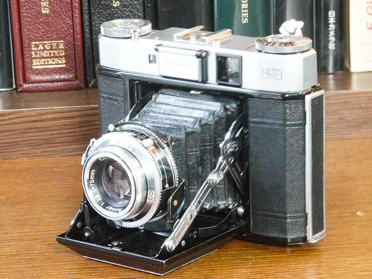 ZEISS IKON 6×6 最終モデル「super-six M型」 　画像