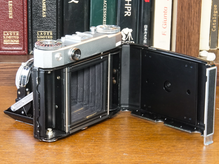 ZEISS IKON 6×6 最終モデル「super-six M型」 　の画像