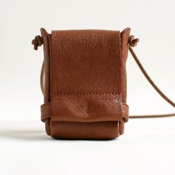 [clearance] pouch sizeS camelの画像