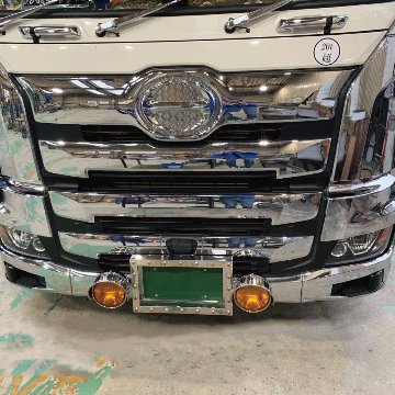 フォグランプ取付けステー　’17プロフィア用の画像