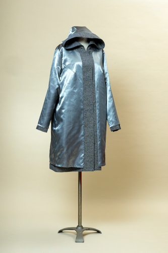 服の型紙_フード付きコート（裏付き）の画像