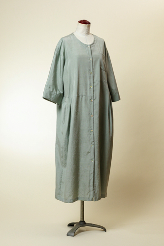 服の型紙_KP-047_アシンメトリーワンピース（裏なし）の画像
