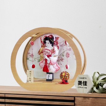 8号杏 羽子板 円形丸型ケース飾りの画像