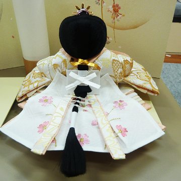 超コンパクトサイズのインテリア雛収納飾りの画像