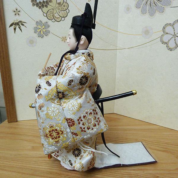 古都の雅を現代に伝える西陣織 立雛飾りの画像