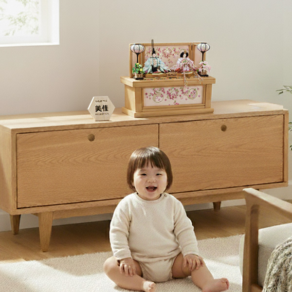 雛人形と赤ちゃん