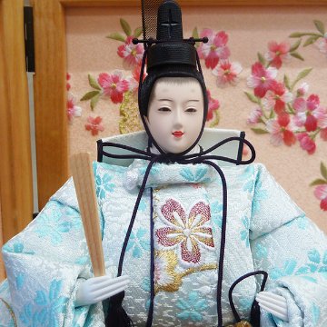 道翠作 金彩衣裳着芥子親王 総桧造り収納飾りの画像