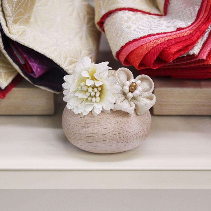 つまみ細工前飾り