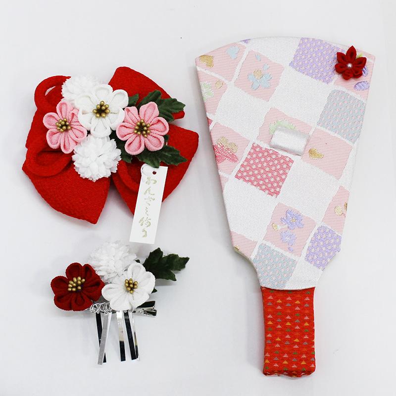 ちりめんカンザシ羽子板飾り