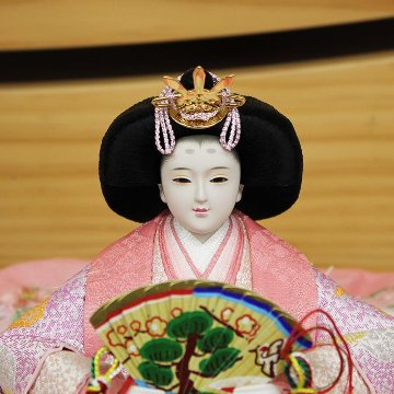 恵翠作 刺繍金襴親王 白木造り平飾り の画像
