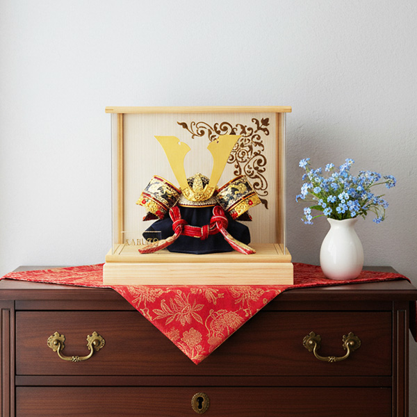 中鍬兜白木ケース飾り