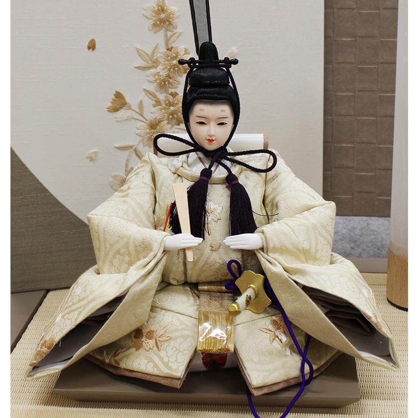 正絹西陣織の束帯を着付けたお内裏様