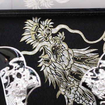 嘉祥作 10号銀龍兜 黒塗り格子 アクリルケース飾りの画像