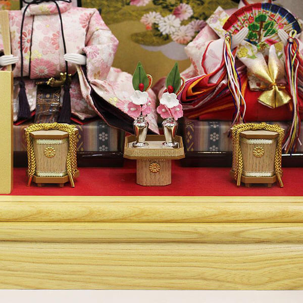 平安道翠作芥子美里親王 白木 ケース飾り　の画像