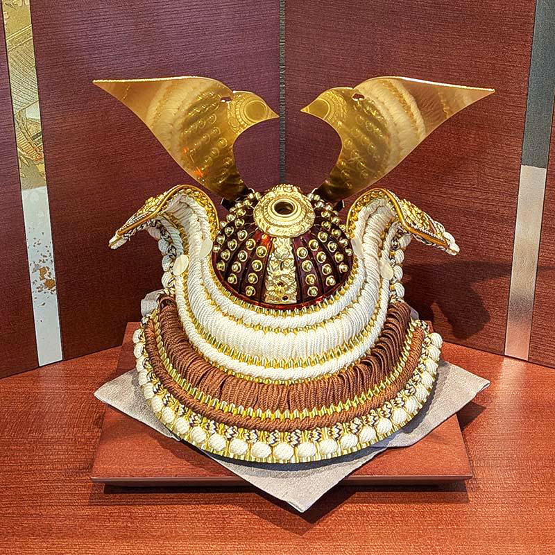 五月人形 平安豊久 7号 華鳳（かほう） 兜平飾り 奄美泥染め本革 本鋲