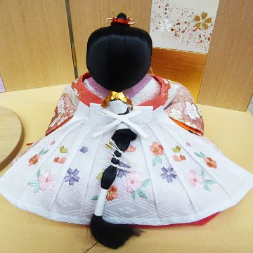 嘉祥作 金彩金襴衣裳着親王 家具調収納飾りの画像