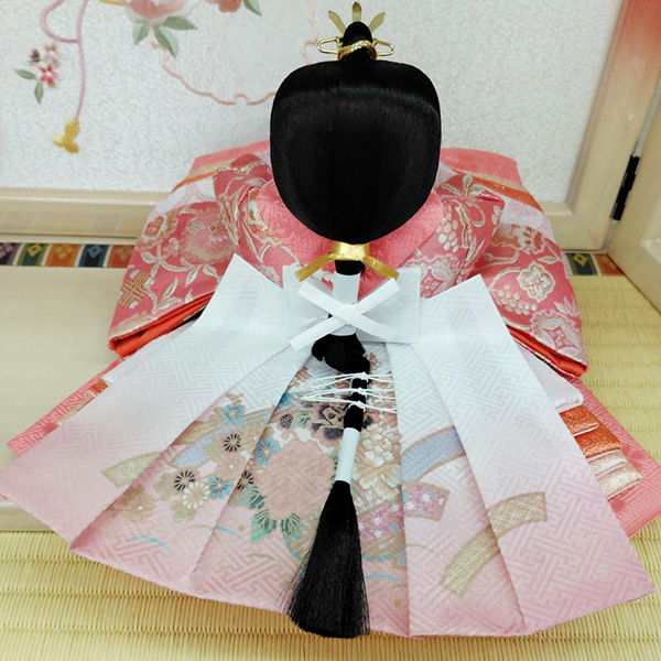 舞雛親王 白ピンクぼかし塗収納飾りの画像