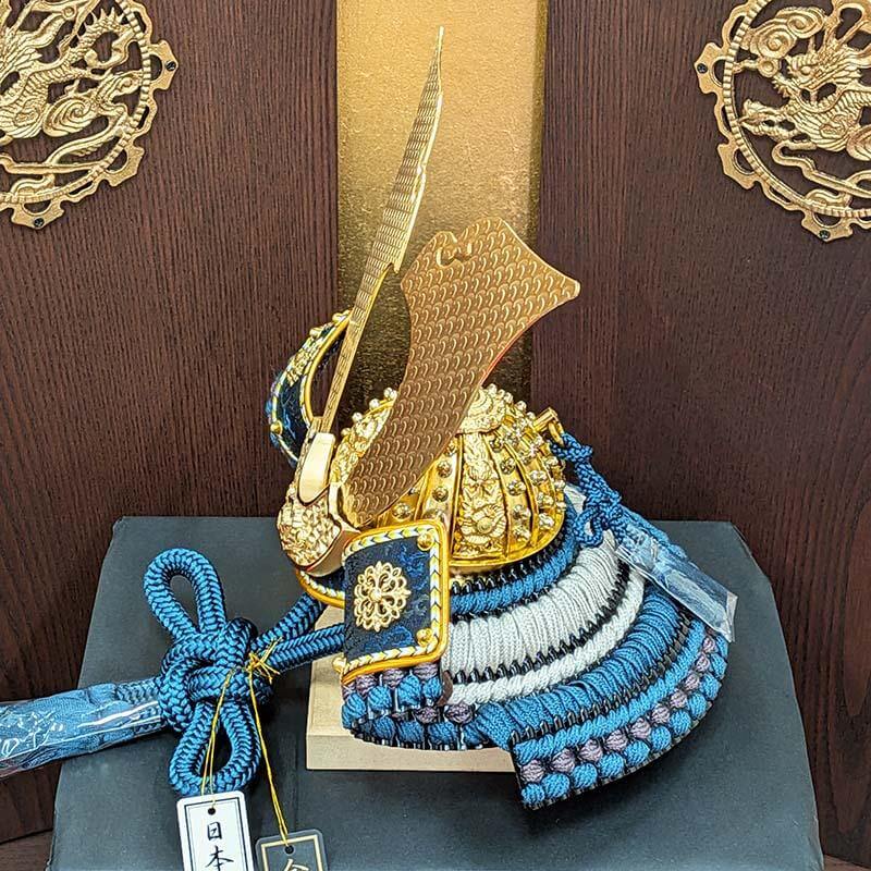 翠鳳作8号純金箔押し輝蒼兜平飾り 合せ鉢星兜の画像