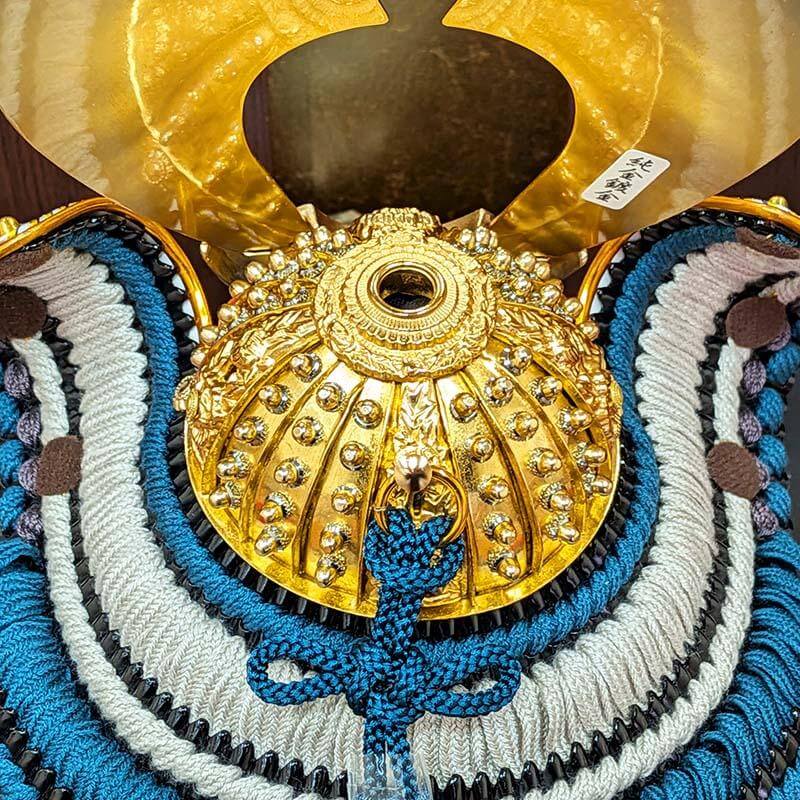 翠鳳作8号純金箔押し輝蒼兜平飾り 合せ鉢星兜の画像