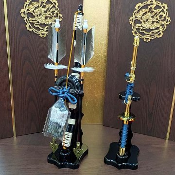 翠鳳作8号純金箔押し輝蒼兜平飾り 合せ鉢星兜の画像