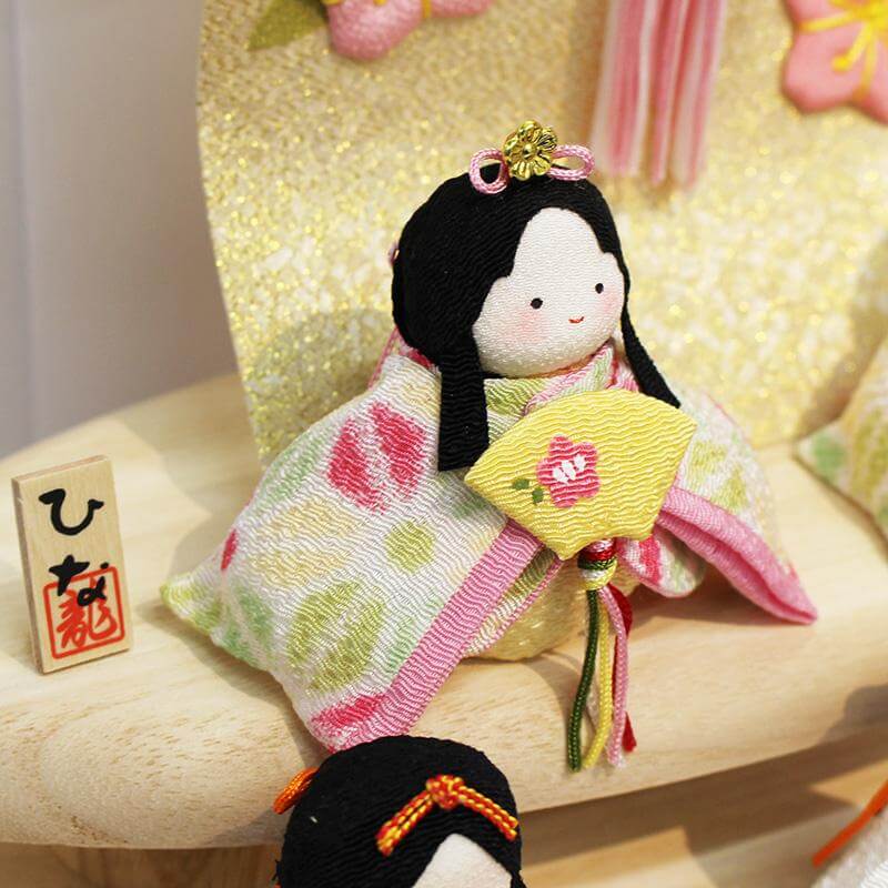 ちりめん細工 雛人形 リュウコドウ ぽてりひな五人飾り コンパクト