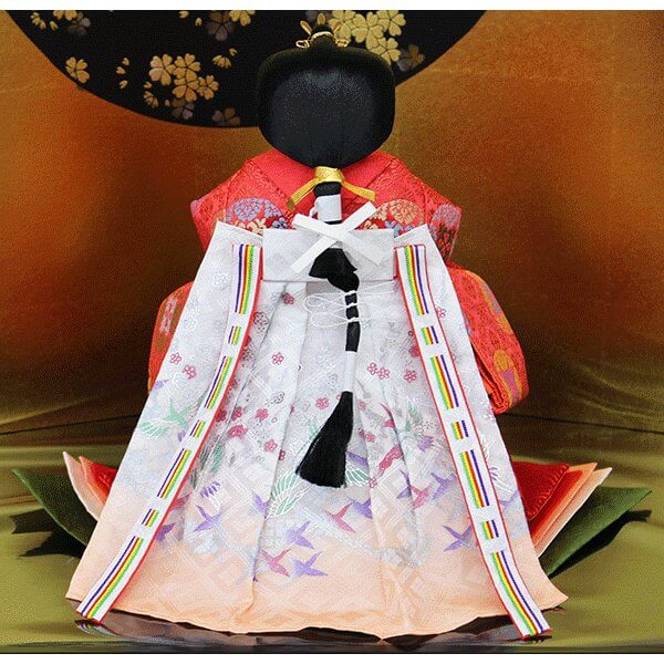 姫の五色き腰と刺繍裳袴