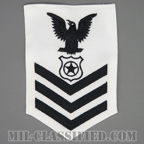 一等兵曹（二等兵曹・三等兵曹共通）警衛員（憲兵）（Master-At-Arms (MA)）[ホワイト/Male（男性用）/腕章（Rating Badge）階級章]画像