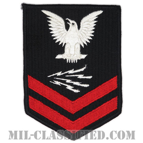 二等兵曹 情報システム技術者（Information Systems Tech (IT)）[ネイビーブルー（レッド）/Male（男性用）/腕章（Rating Badge）階級章/全面刺繍タイプ]の画像