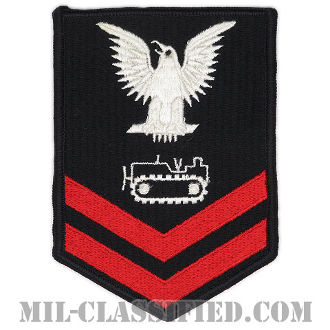 二等兵曹 機器オペレーター（Equipment Operator (EO)）[ネイビーブルー（レッド）/Male（男性用）/腕章（Rating Badge）階級章/全面刺繍タイプ]画像