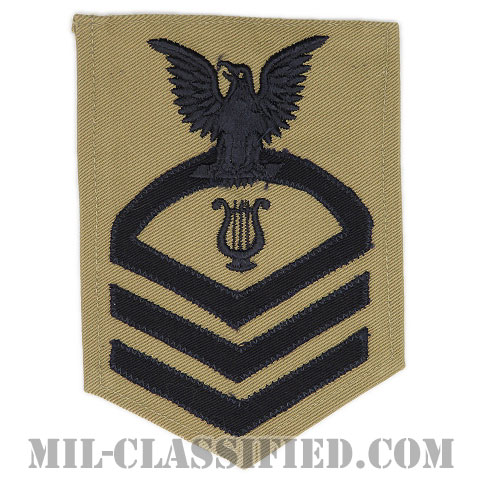 上等兵曹 音楽家（Musician (MU)）[カーキ/Male（男性用）/腕章（Rating Badge）階級章]の画像