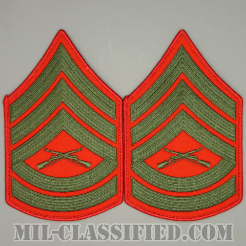 一等軍曹（Gunnery Sergeant (GySgt)）[グリーン・レッド/海兵隊階級章/Large（男性用）/パッチ/ペア（2枚1組）/中古1点物]の画像
