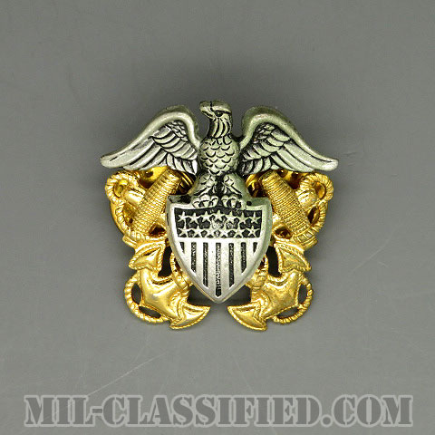 アメリカ海軍帽章 (将校用)（Navy Cap Device, Officer）[カラー/ギャリソンキャップ用/高浮彫り/バッジ/中古1点物]の画像