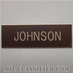 JOHNSON [アメリカ陸軍（AGSU）用ネームプレート（名札）]の画像