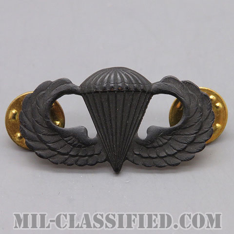 空挺章 (ベーシック)（Parachutist Badge, Basic）[サブデュード（ブラックメタル）/バッジ/中古1点物]の画像