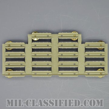 プラスチック製リボン用バー 18個用 [上下スペース有り・中央揃え/マウンティング バー（Mounting Bar）/中古1点物]の画像