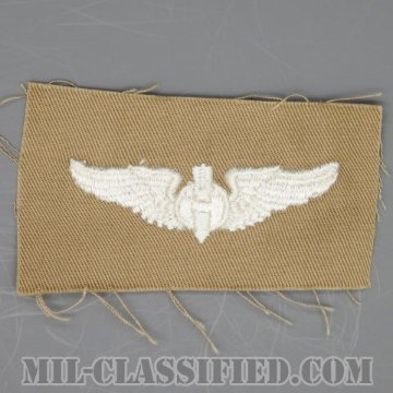 爆撃手章 (ボンバルディア)（AAF Bombardier Wing）[カラー/カーキ生地/パッチ/1点物]の画像