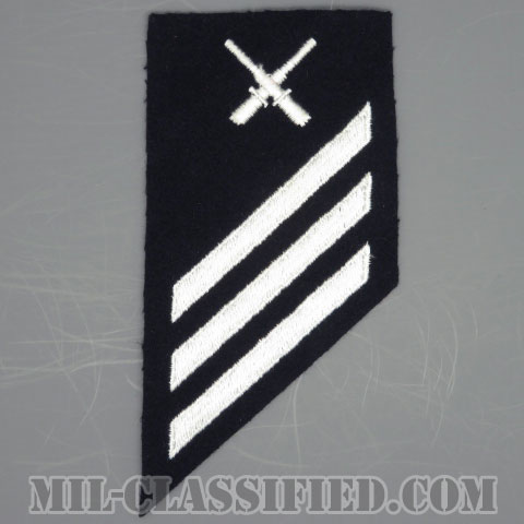 上等水兵 砲手（Gunner's Mate (GM)）[ネイビーブルー/腕章（Rating Badge）/海軍階級章（1948-）/パッチ/1点物]の画像