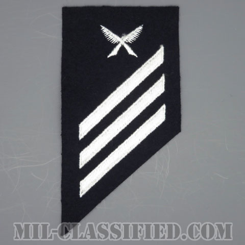 上等水兵 事務係（Yeoman (YN)）[ネイビーブルー/腕章（Rating Badge）/海軍階級章（1948-）/パッチ/1点物]の画像