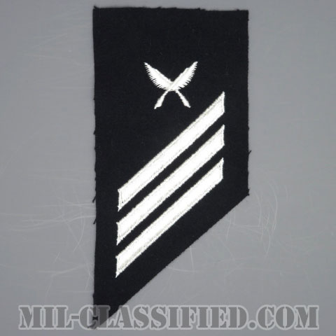 上等水兵 事務係（Yeoman (YN)）[ネイビーブルー/腕章（Rating Badge）/海軍階級章（1948-）/パッチ/1点物]の画像