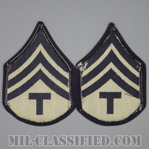 技術軍曹 (T/4)（Technician 4th Grade）[機械織りタイプ/階級章（1942-1948）/パッチ/ペア（2枚1組）/1点物]の画像
