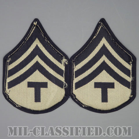 技術軍曹 (T/4)（Technician 4th Grade）[機械織りタイプ/階級章（1942-1948）/パッチ/ペア（2枚1組）/1点物]の画像
